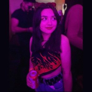 Meet your Posher, Ariana